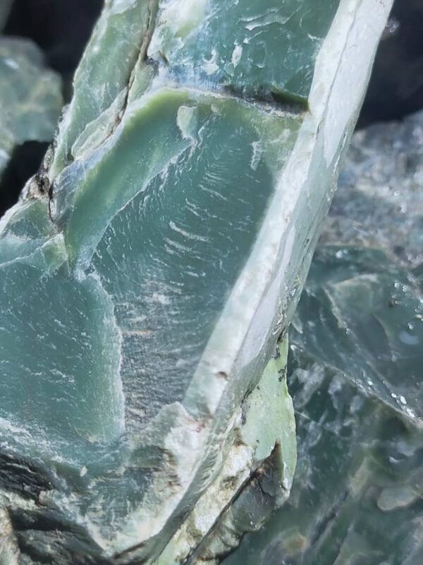 Nephrite - Image 2