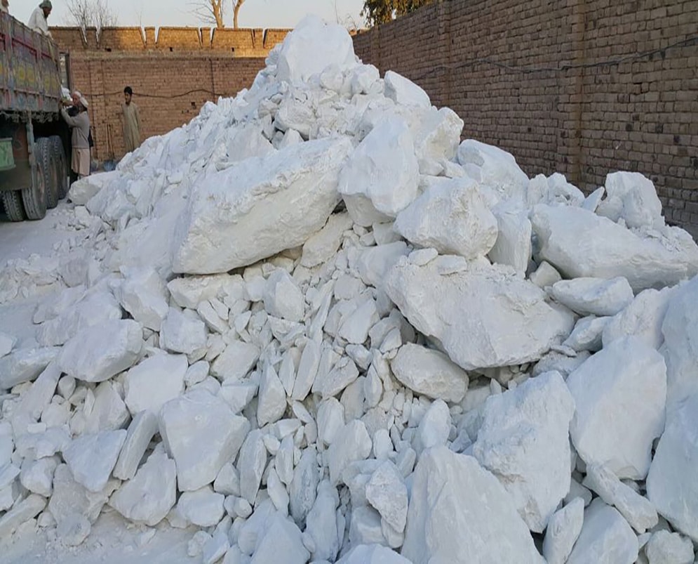 Engitech delivers premium Talc / Soapstone mined with care and precision. Our fine-grade Talc ensures smooth texture, purity, and unmatched performance for cosmetics, ceramics, paints, and industrial applications.